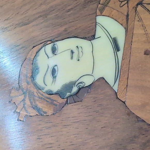 VGT, Rosewood Set Of 2 Oval Marquetry Wall Plaques with South Indian Man/Woman. - Picture 7 of 15